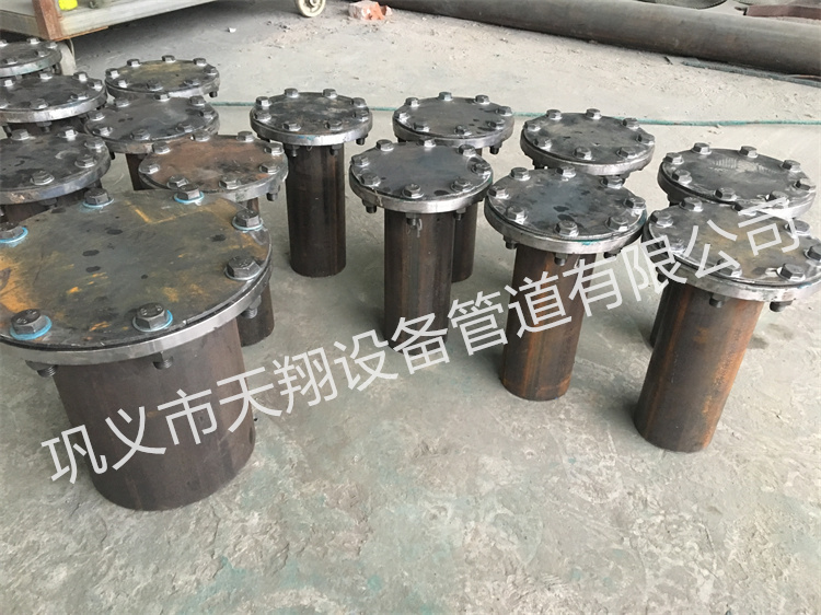 密闭套管比管道大几号