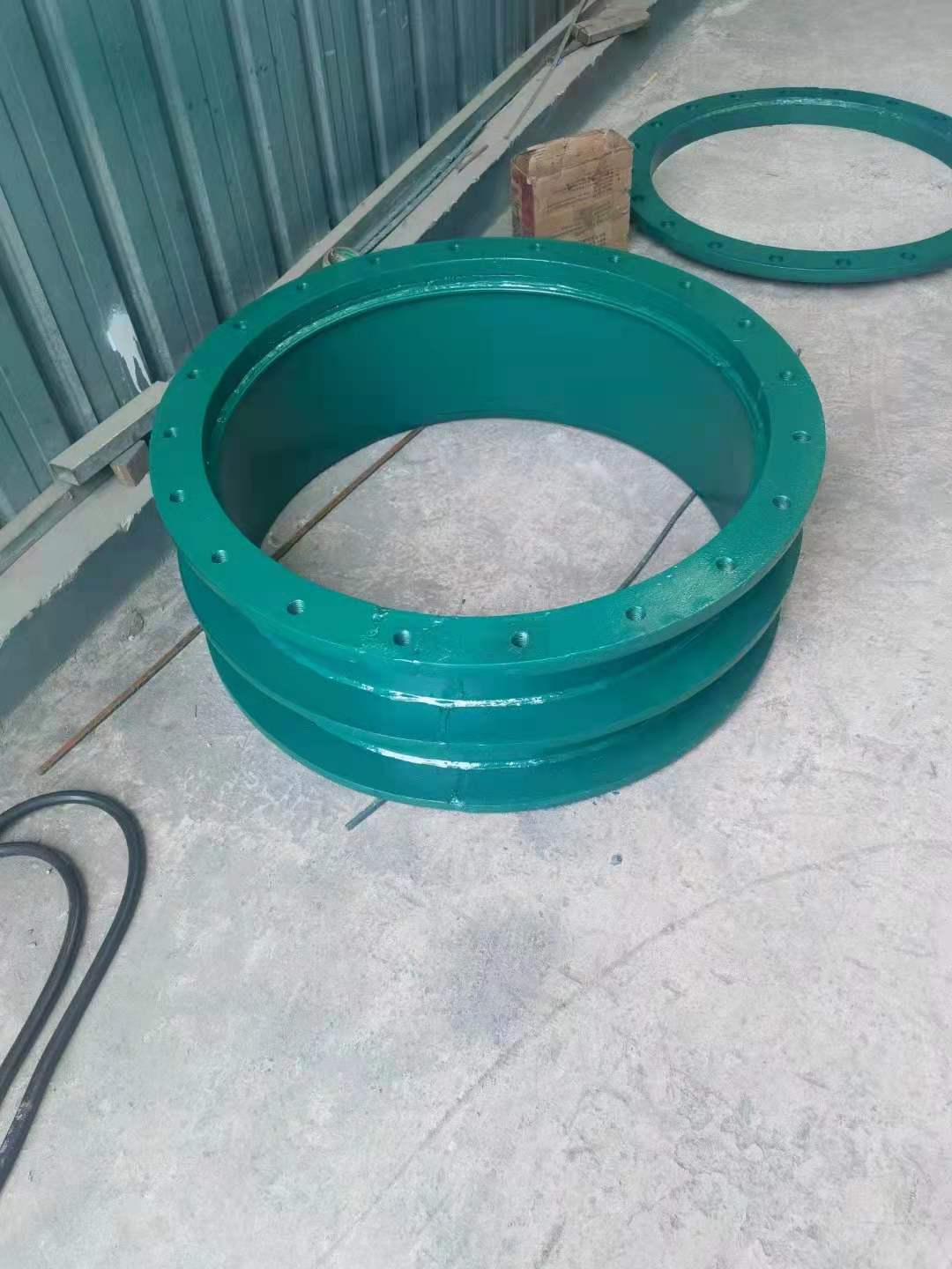 预埋穿墙柔性防水套管适用于管道穿墙处