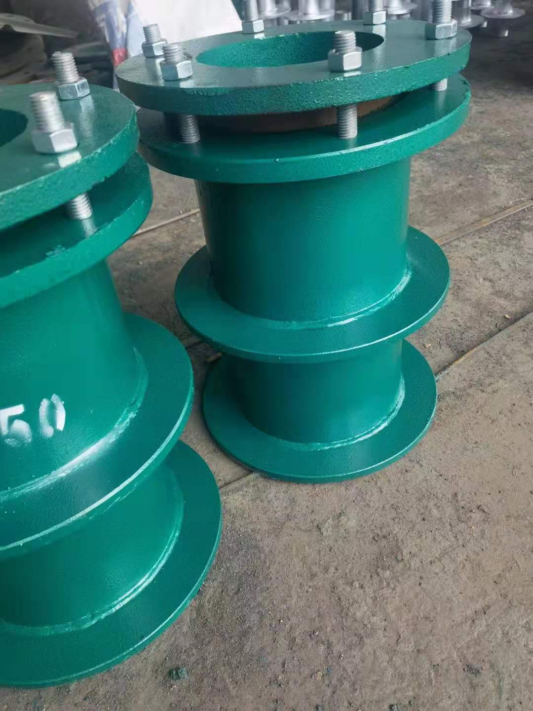 不锈钢柔性防水套管的密封
