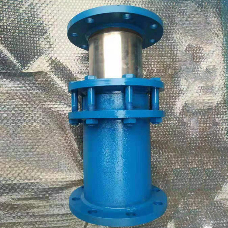 套筒补偿器的使用期限啥决策呢